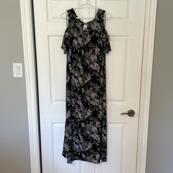 2 Dye 4 - Floral Black Dress - Picture 1 of 6